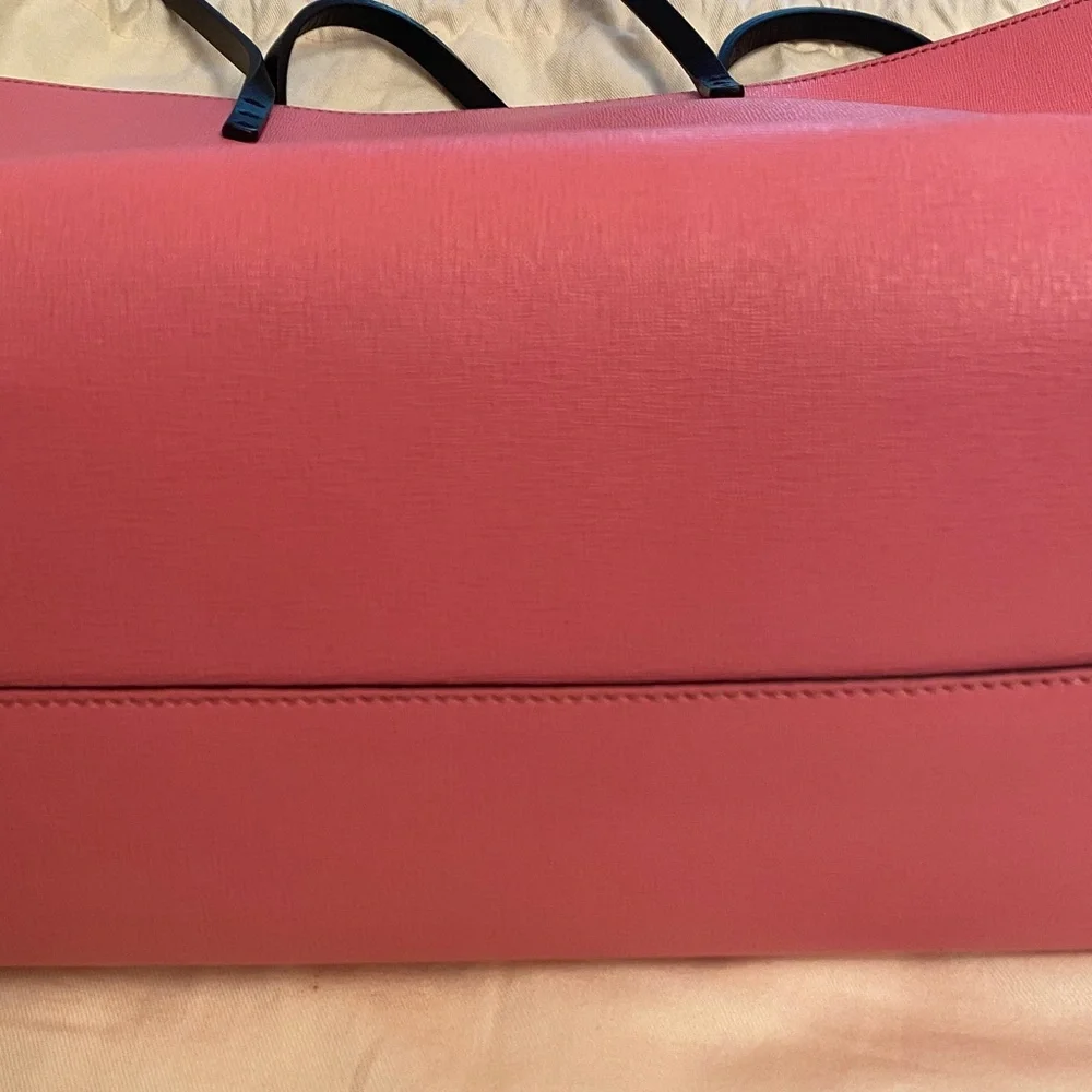 Fendi Monster Vitello Elite Cuojo Buggies roll tote Pink Tote with Black Accents - Picture 10 of 14